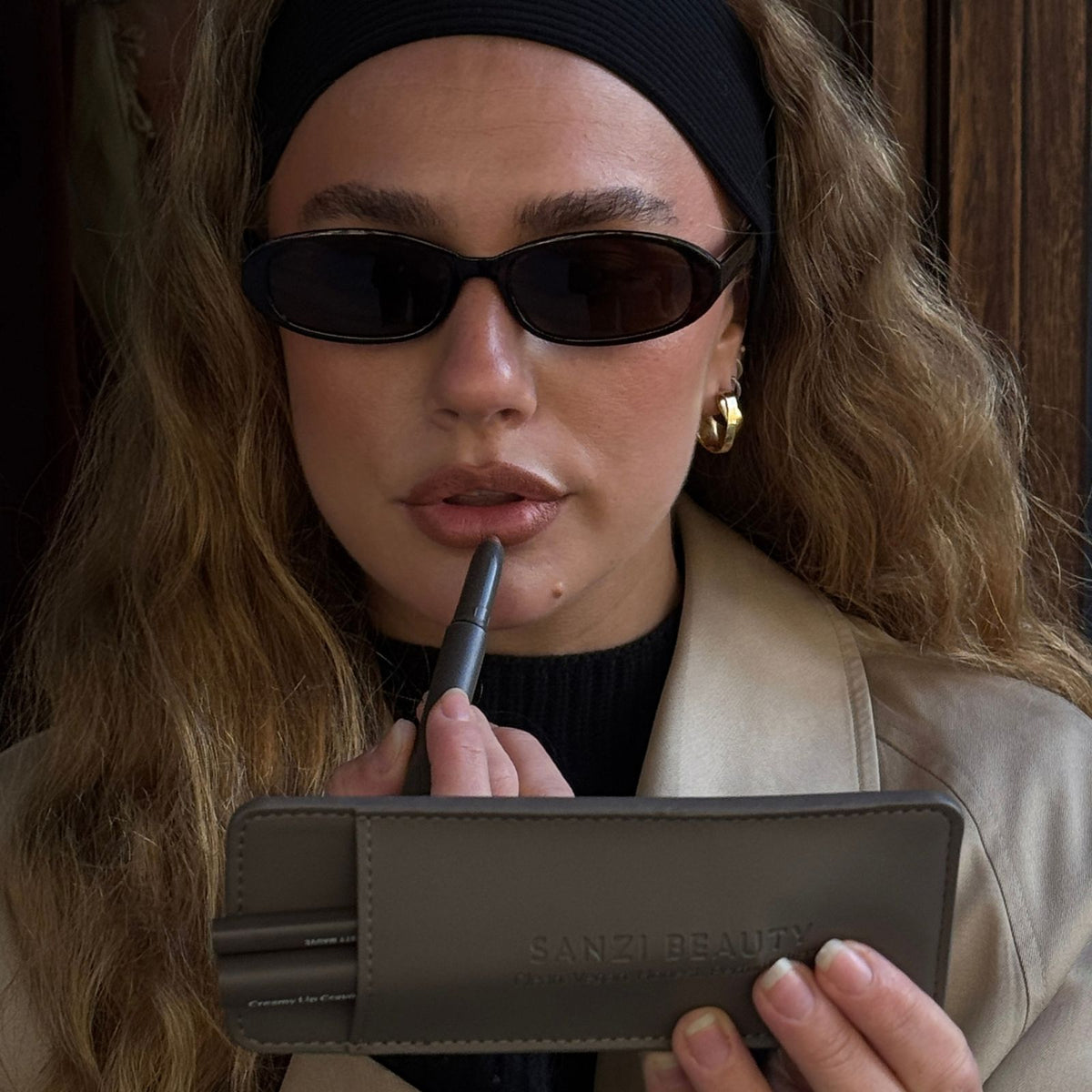 MIRROR LIP CASE