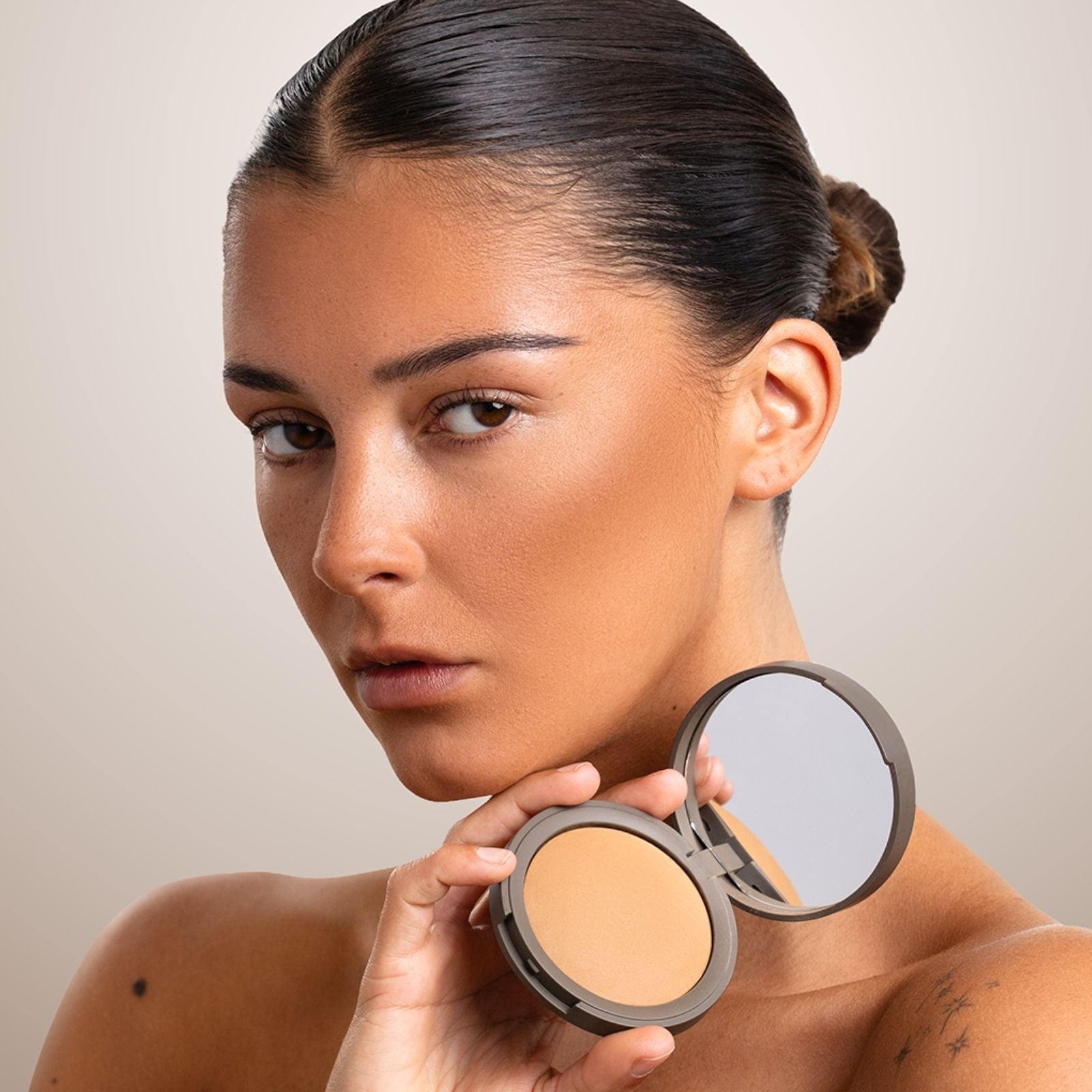 SILKY BAKED POWDER & BRONZER