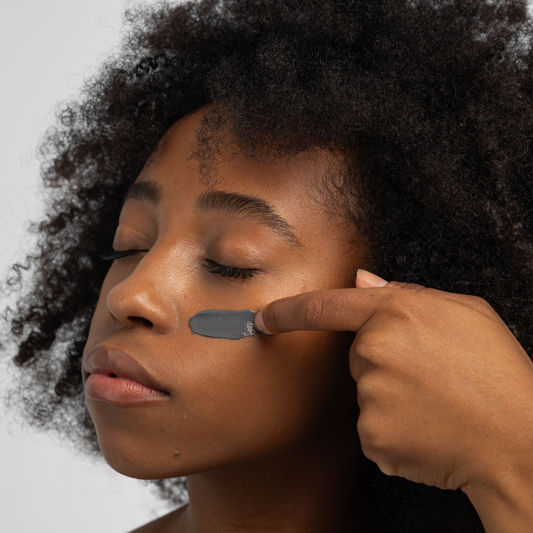 CHARCOAL CLAY MASK