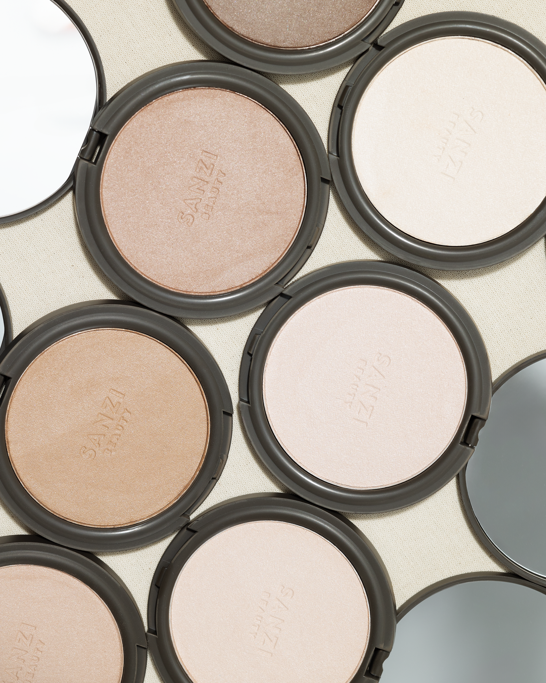 BAKED POWDER MINERAL PIGMENTS - 2. SORTERING