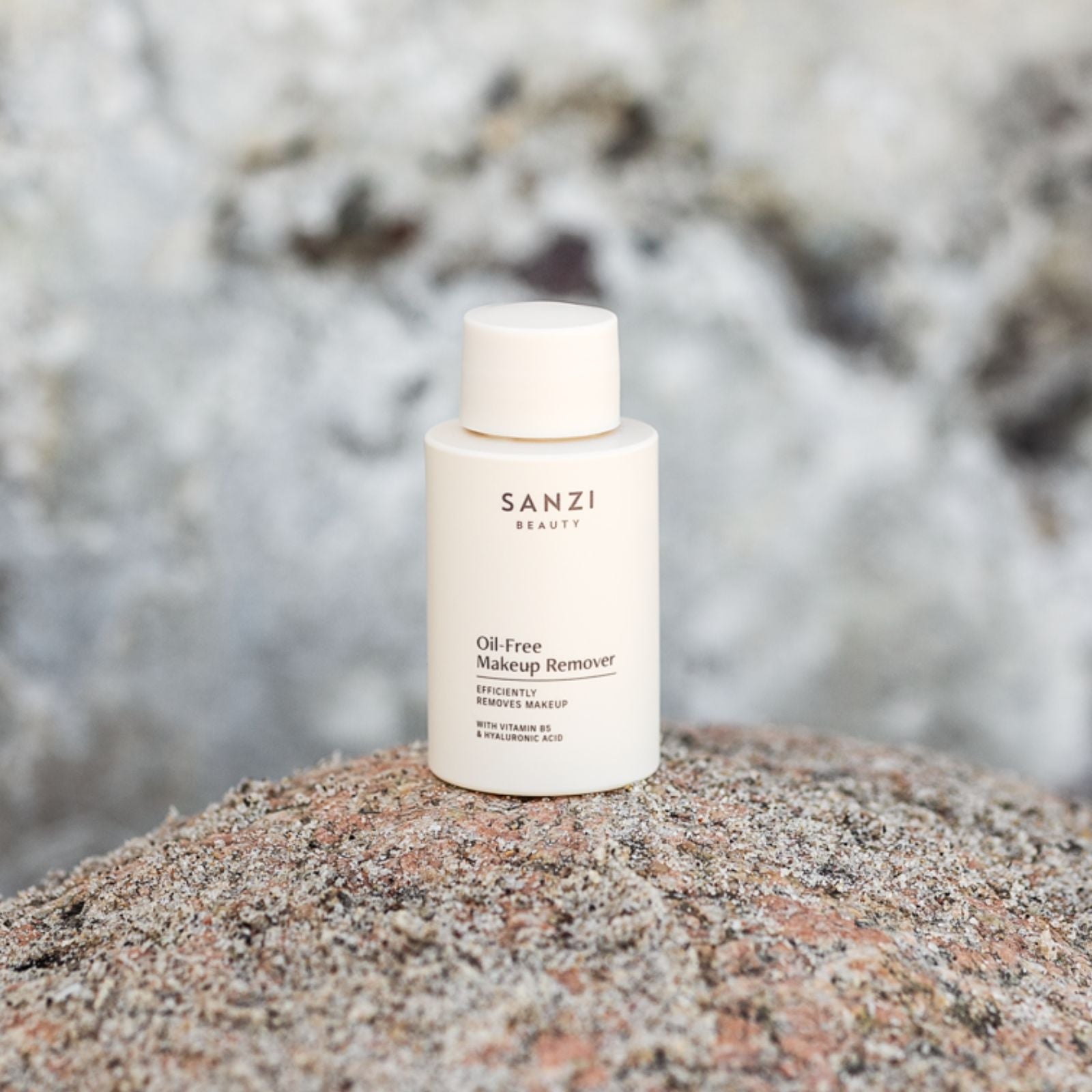 OIL-FREE MAKEUP REMOVER